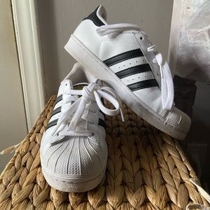 Adidas Superstars (Size: 7)